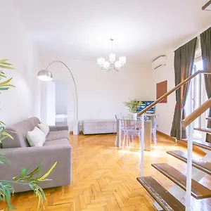 Apartment Penthouse In The Heart Of The Center, Rome